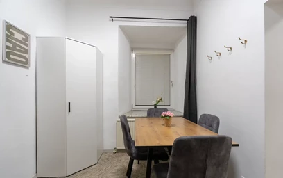 Dairenin tamamı konumu Kirchgasse, Leoben, 7 10 görüntüsü
