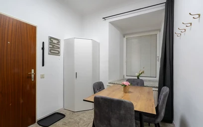 Dairenin tamamı konumu Kirchgasse, Leoben, 8 10 görüntüsü