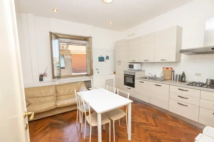 Privatzimmer in der Viale Brigata Bisagno, Foce, bild 10 von 10