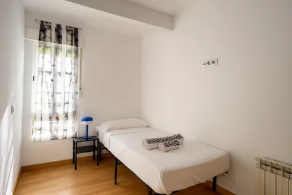 Dairenin tamamı konumu Calle de Hernán Cortés, , 8 9 görüntüsü