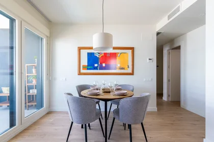 Apartamento inteiro em Calle Ángel Ojeda Avilés, Dos Hermanas, imagem 5 de 10