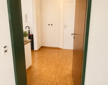 Całe miejsce Albisstrasse, Adliswil, obraz 9 10