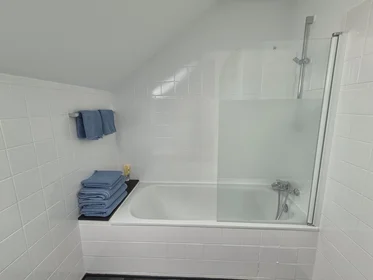Apartamento inteiro em Rheinbrohler Weg 24, imagem 6 de 22