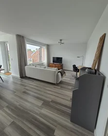 Apartamento inteiro em Rheinbrohler Weg 24, imagem 7 de 22