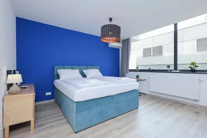 Logement entier à Miletičova 5237/60, image 1 de 10