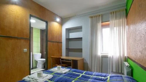 Privatzimmer in der Rua Pinheiro Chagas, bild 30 von 33
