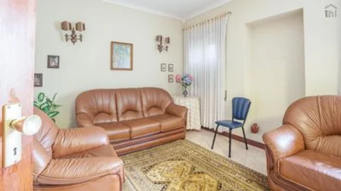 Stanza privata in Rua Pinheiro Chagas, immagine 11 di 29