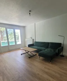 Dairenin tamamı konumu Boulevard des Armaris, 12 13 görüntüsü