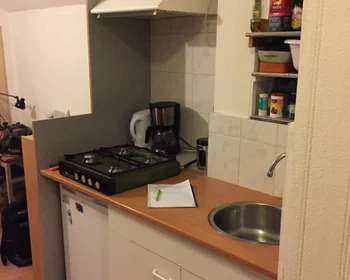 Private room at St Theresiastraat, image 1 of 5