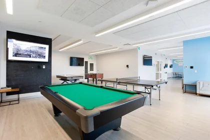 Logement entier en résidence à 2416 16 Ave NW, Calgary, AB T2M 5C7, Canada, image 8 de 34