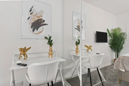 Quarto privado em residência em 13 Causewayhead Rd, Stirling FK9 5EG, UK, imagem 12 de 49