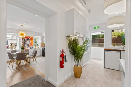 Quarto privado em residência em 13 Causewayhead Rd, Stirling FK9 5EG, UK, imagem 16 de 49