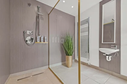 Quarto privado em residência em 13 Causewayhead Rd, Stirling FK9 5EG, UK, imagem 32 de 49