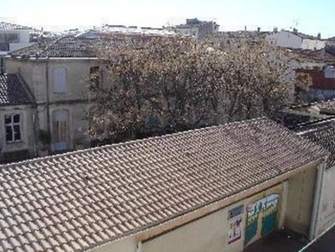 Bright shared room for rent in Montpellier