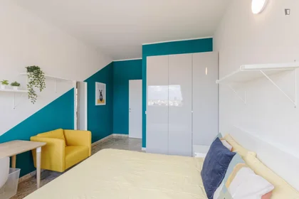 Privatzimmer in der Viale Evaristo Stefini, bild 3 von 15