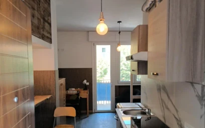 Stüdyo daire konumu Viale Ortigara, 1 8 görüntüsü
