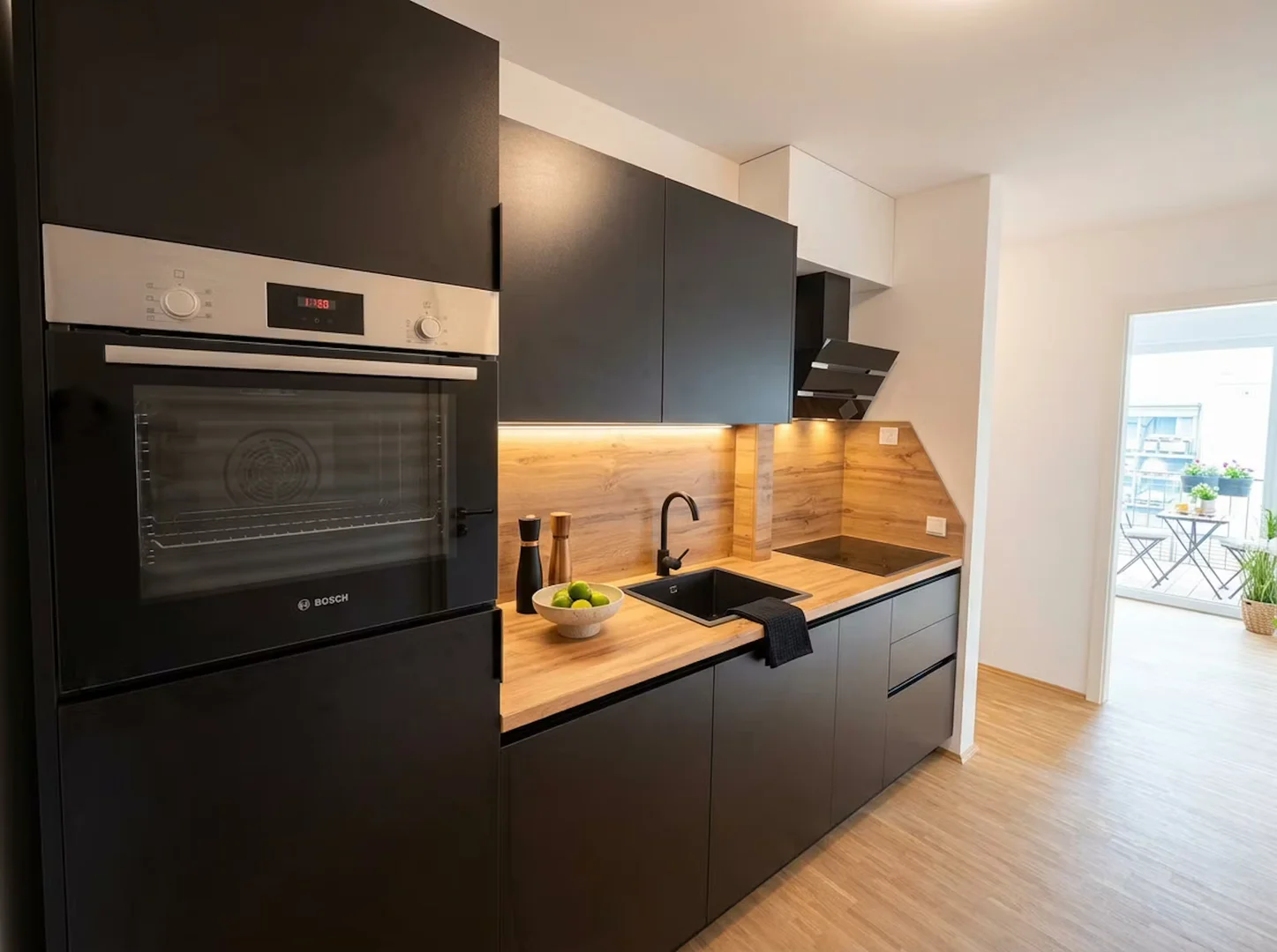 Economical student room with convenient location in