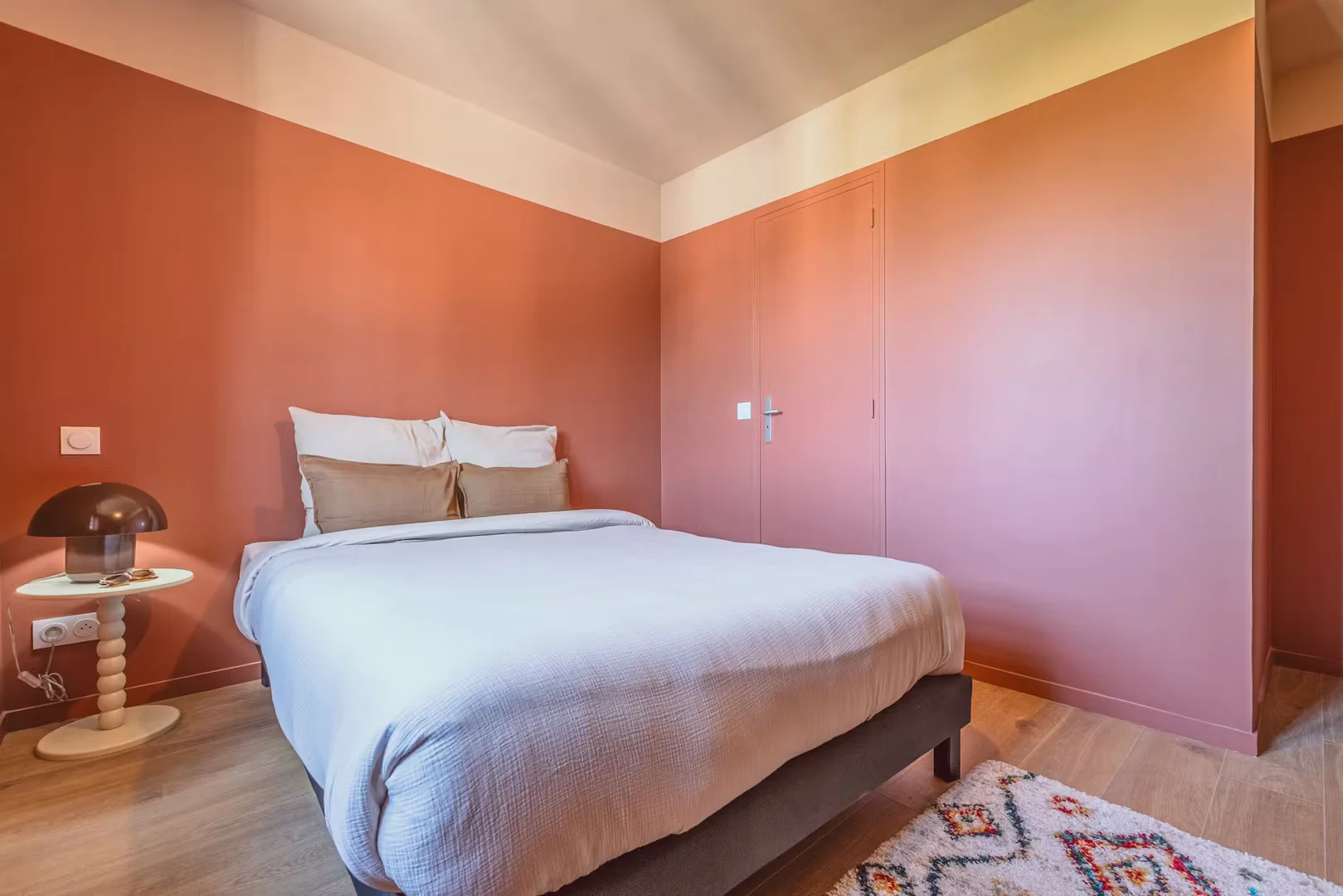 Habitación para estudiantes en  con área de estudio y facilidades compartidas