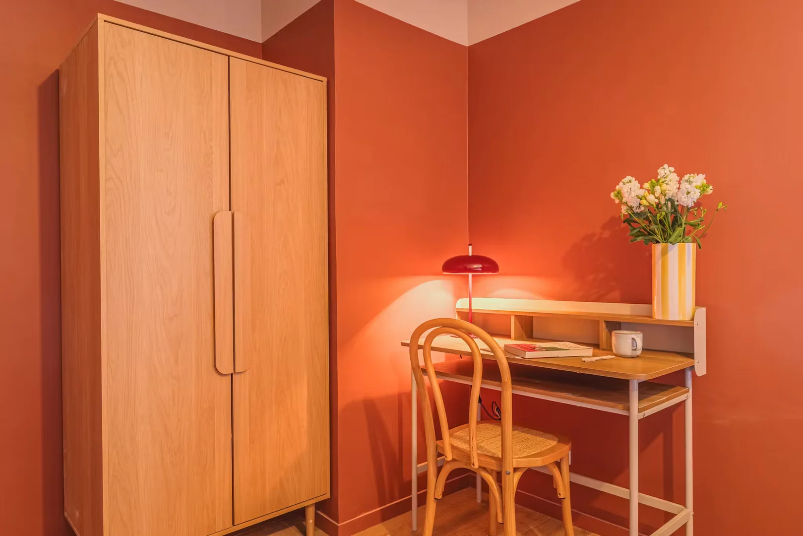 Habitación asequible para estudiantes con buena iluminación en 