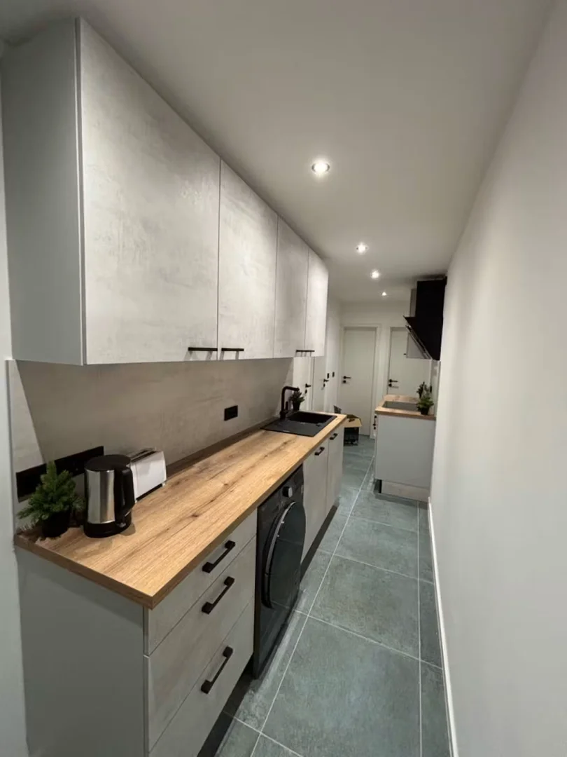 Studentenfreundliches Zimmer in mit modernen Annehmlichkeiten