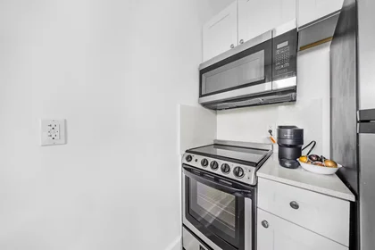 Entire apartment at Southwest 6th Street, Little Havana, image 4 of 10