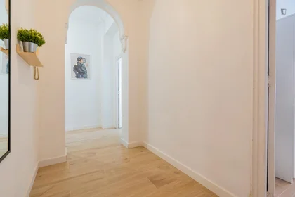 Private room at Carrer d'Honorat Juan, image 25 of 27