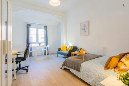 Private room at Carrer d'Honorat Juan, image 7 of 27