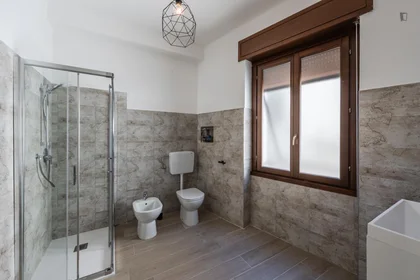 Privatzimmer in der Via Giuseppe Soli, bild 12 von 19