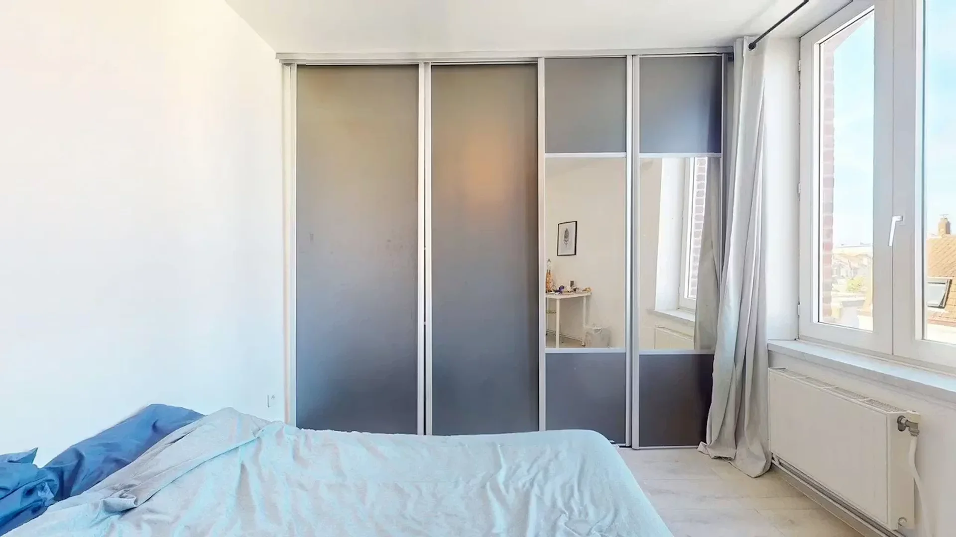 Budget-friendly student room close to campus in 