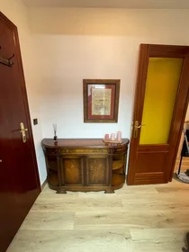 Apartamento inteiro em Calle la Regenta, La Argañosa, imagem 2 de 10