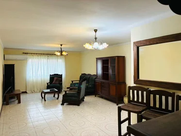 Apartamento inteiro em Rua da Ladeira, Salreu, imagem 9 de 10