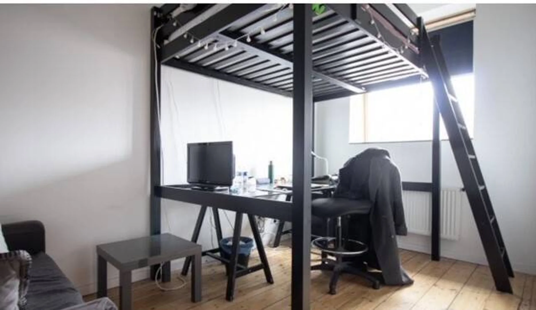 Chambre d'étudiant confortable et spacieuse dans 