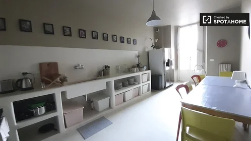 Chambre privée à Vicolo S. Lorenzo, image 19 de 19