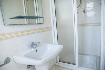 Stanza privata in Rua Alberto de Oliveira, immagine 11 di 17