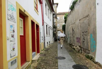 Całe miejsce Rua Sobre Ribas, obraz 31 33