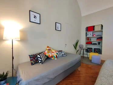Renting rooms by the month in Turin