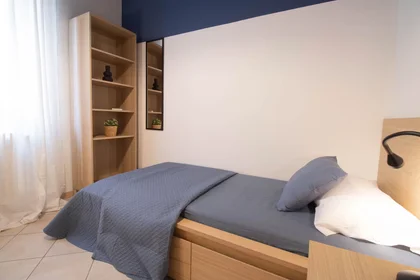 Quarto privado em Via Contardo Ferrini, , imagem 2 de 10