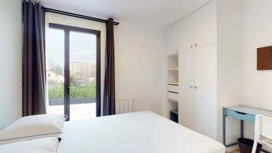 Stanza privata in 17b rue Pierre Honfroy Ivry-sur-Seine 94205 FR, immagine 1 di 17