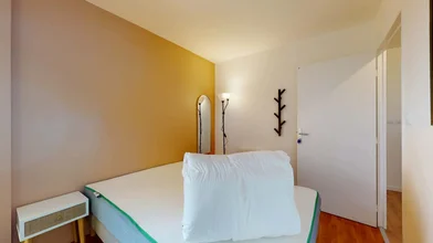 Chambre privée à 7 rue Achille Emperaire  Aix-en-Provence 13090 FR, image 2 de 12