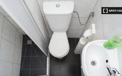 Chambre privée à Dietla, image 11 de 19