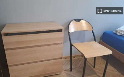 Chambre privée à Dietla, image 17 de 19