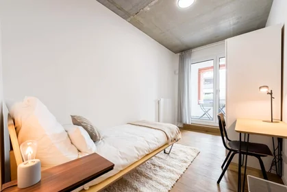 Chambre privée à Gref-Völsing-Straße 15, 60314 Frankfurt am Main, Germany, image 1 de 10
