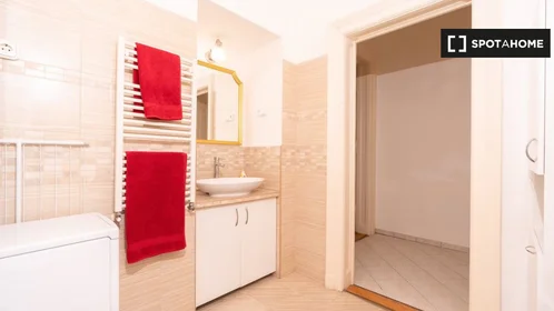 Private room at Budapest, image 17 of 19