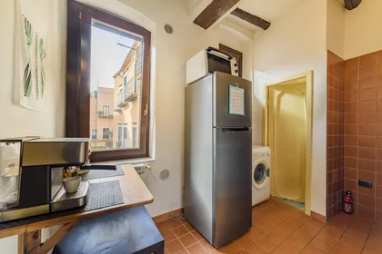 Appartamento intero in Largo Conservatorio Vecchio , immagine 9 di 15