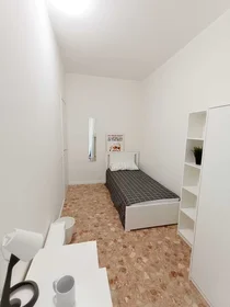 Özel oda konumu Via Gian Giuseppe Carulli, Quartiere Umbertino, 1 10 görüntüsü