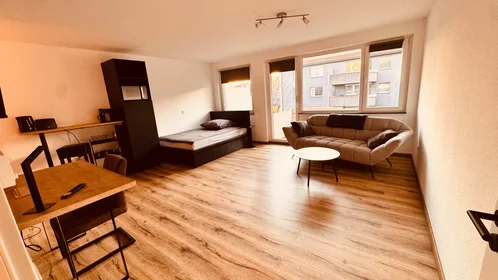 Apartamento inteiro em Bürriger Weg, Küppersteg, imagem 1 de 10