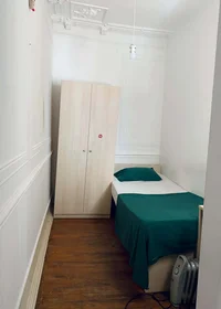 Habitación privada en Avenida 5 de Outubro 61, 1050-082 Lisboa, Portogallo, imagen 1 de 13