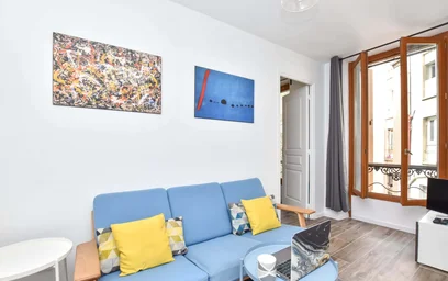 Dairenin tamamı konumu 6 Rue Pinel, 93200 Saint-Denis, France, 2 11 görüntüsü