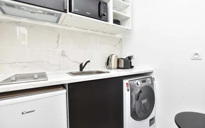 Dairenin tamamı konumu 6 Rue Pinel, 93200 Saint-Denis, France, 10 11 görüntüsü