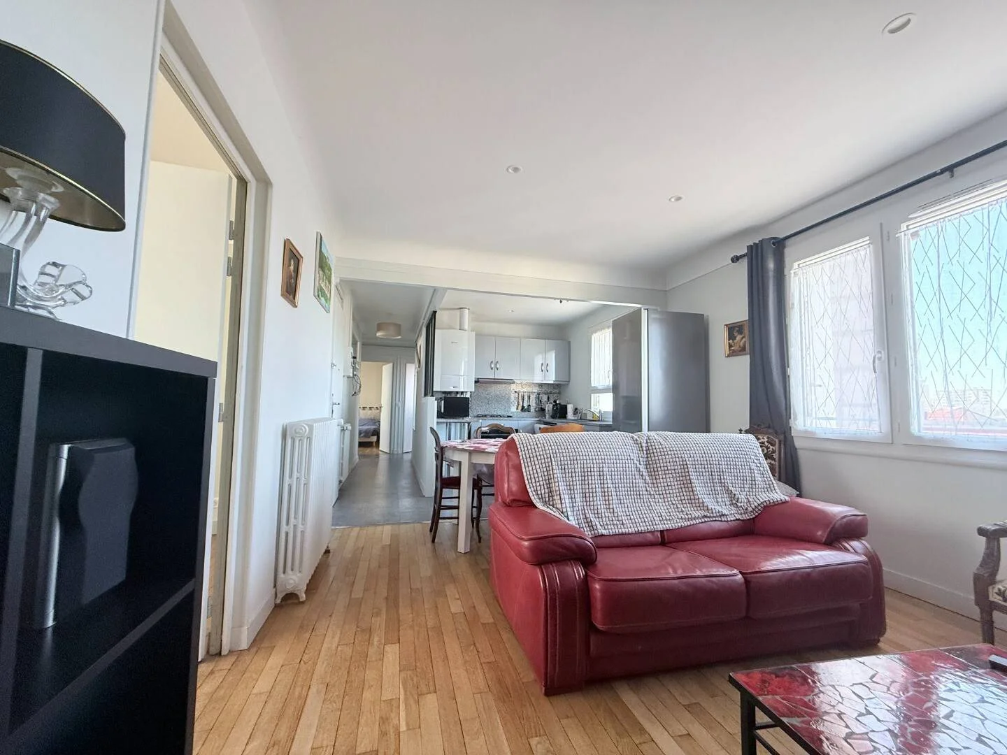 Economical student room with convenient location in 